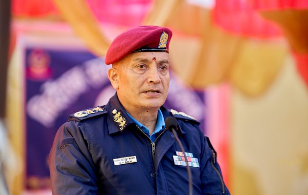 जनशक्ति व्यवस्थापनमा आईजीपी दान कार्कीको ‘बोल्ड’ निर्णय: अब पदस्थापन भएको कार्यालयमा हाजिर भएपछि मात्र दर्ज्यानी चिन्ह