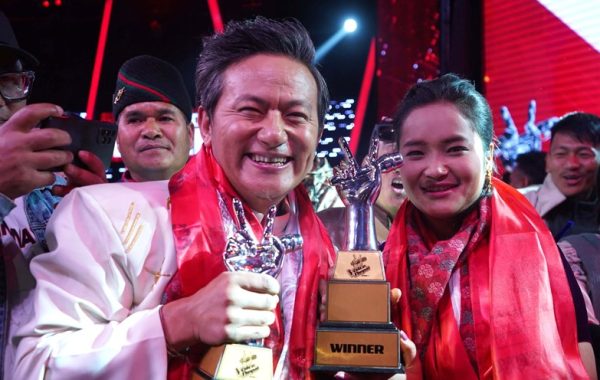 ‘भ्वाइस अफ नेपाल’ सिजन ७ को उपाधि नीताकुमारी थापालाई, इतिहासमा पहिलो महिला विजेता