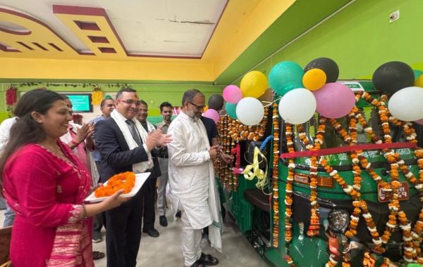 नबिल बैंकद्वारा मानवसेवा आश्रमलाई अटो सहयोग