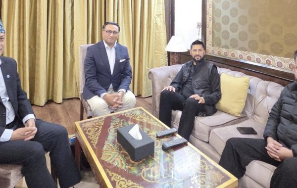 सरकार गठनबारे रास्वपाका शीर्ष नेताबीच छलफल