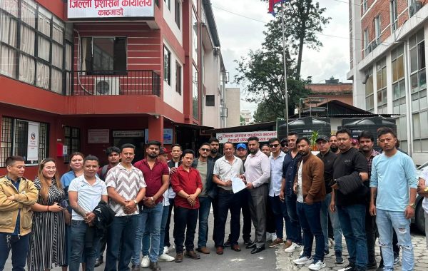 राति ११ बजेपछि व्यवसाय बन्द गर्ने निर्णय फिर्ता लिन रात्रिकालीन व्यवसायीको माग