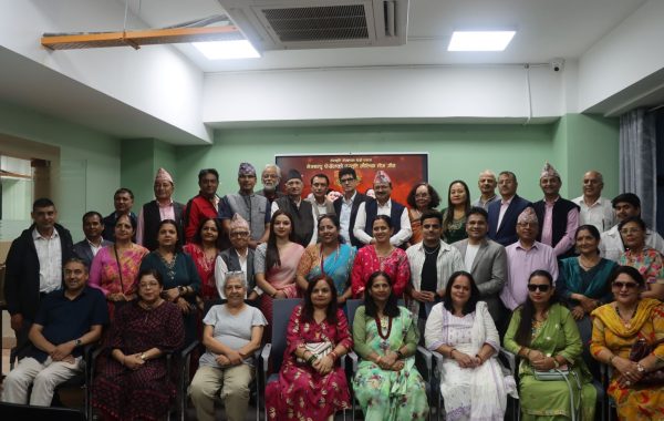 तीजको मौलिक कोसेली ‘नाच्ने आजै हो’ सार्वजनिक, परम्परागत संस्कृतिको सुन्दर चित्रण