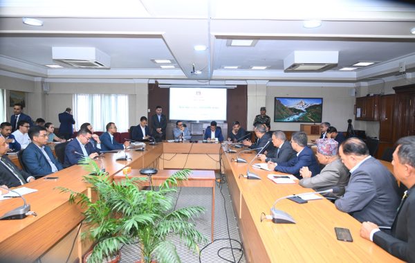 अर्थतन्त्र विस्तारमा सरकार–बैंक सहकार्य अपरिहार्य : अर्थमन्त्री डा. स्वर्णिम वाग्ले
