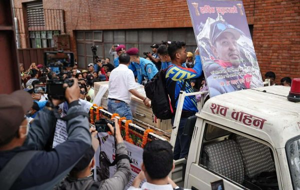 ब्रोड पिक हिमपहिरोमा ज्यान गुमाएका पर्वतारोही पुरबहादुर गुरुङको शव काठमाडौं ल्याइयो