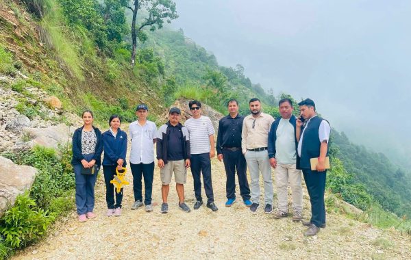 आँबुखैरेनीमा १,३०० मिटर सडक कालोपत्रेका लागि स्थलगत सर्वे सम्पन्न