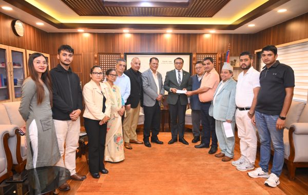 कांग्रेसले सरकारलाई दियो १ करोड, बाढीपीडितको राहत र पुनर्स्थापनामा खर्च गर्न आग्रह